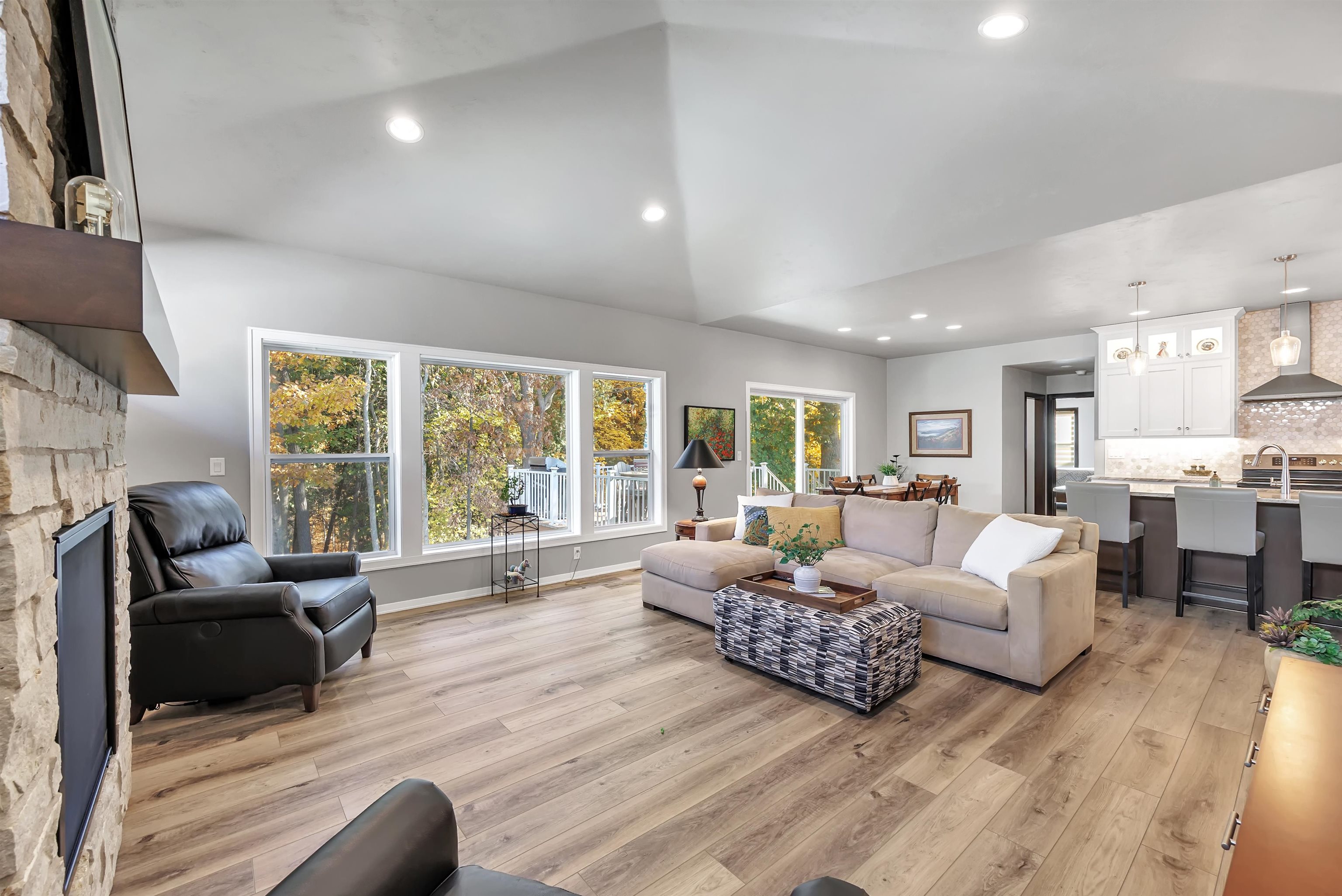 3347 Largo Ridge Drive Green Bay, WI 54311 - Photo 13 of 33