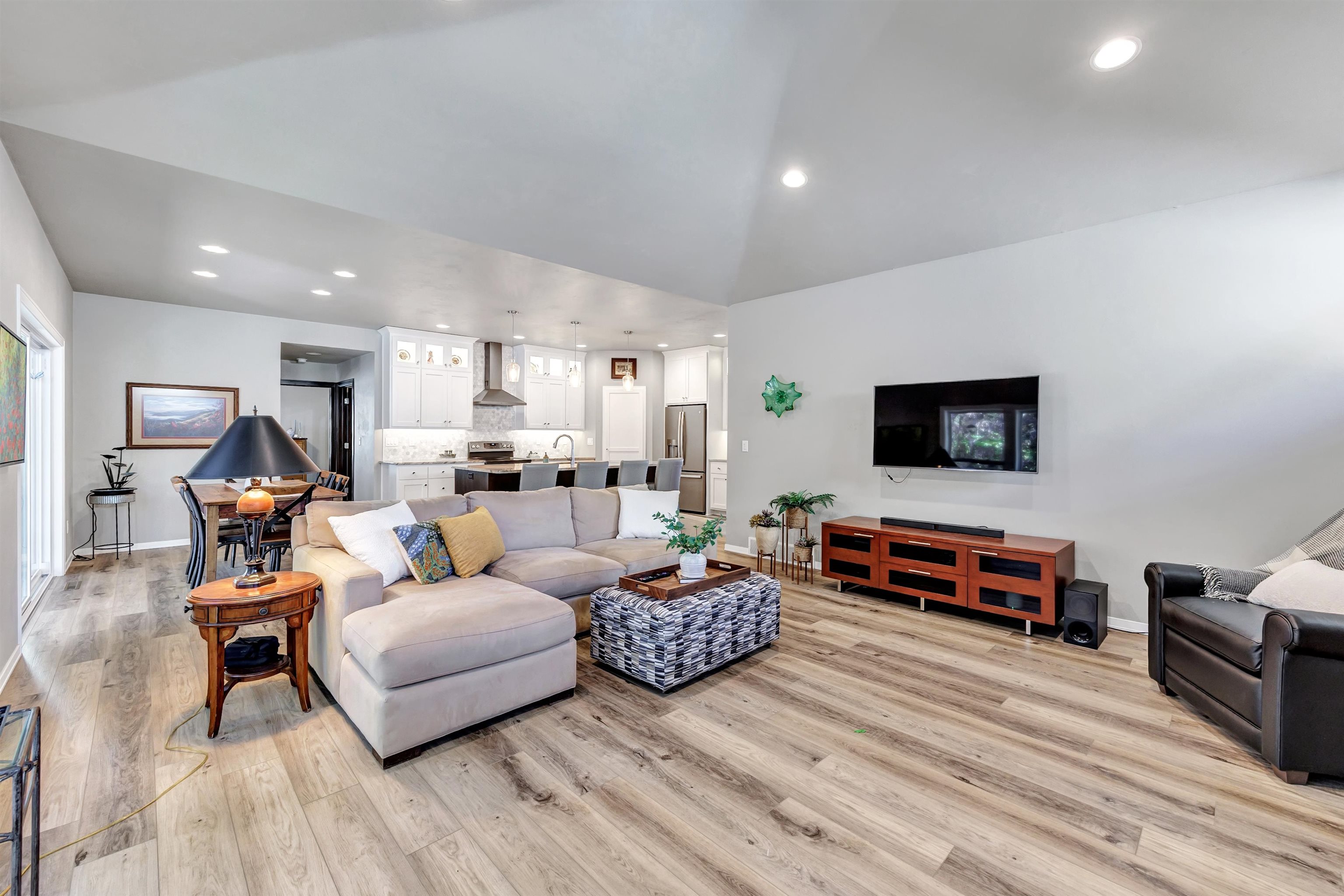 3347 Largo Ridge Drive Green Bay, WI 54311 - Photo 14 of 33