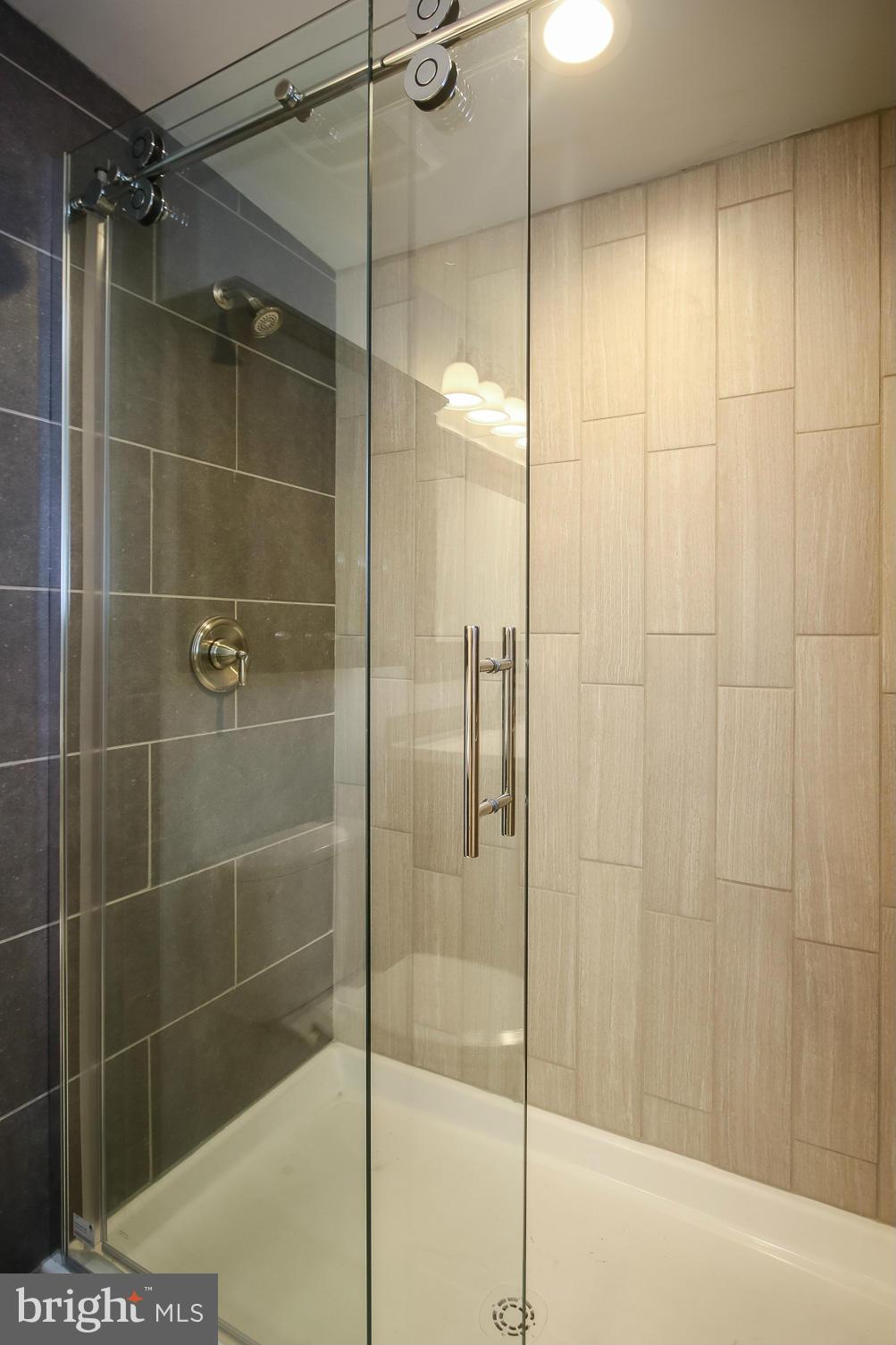 922 Silver Run Valley Road Westminster, MD 21158 - Photo 20 of 28 Bath (Master)