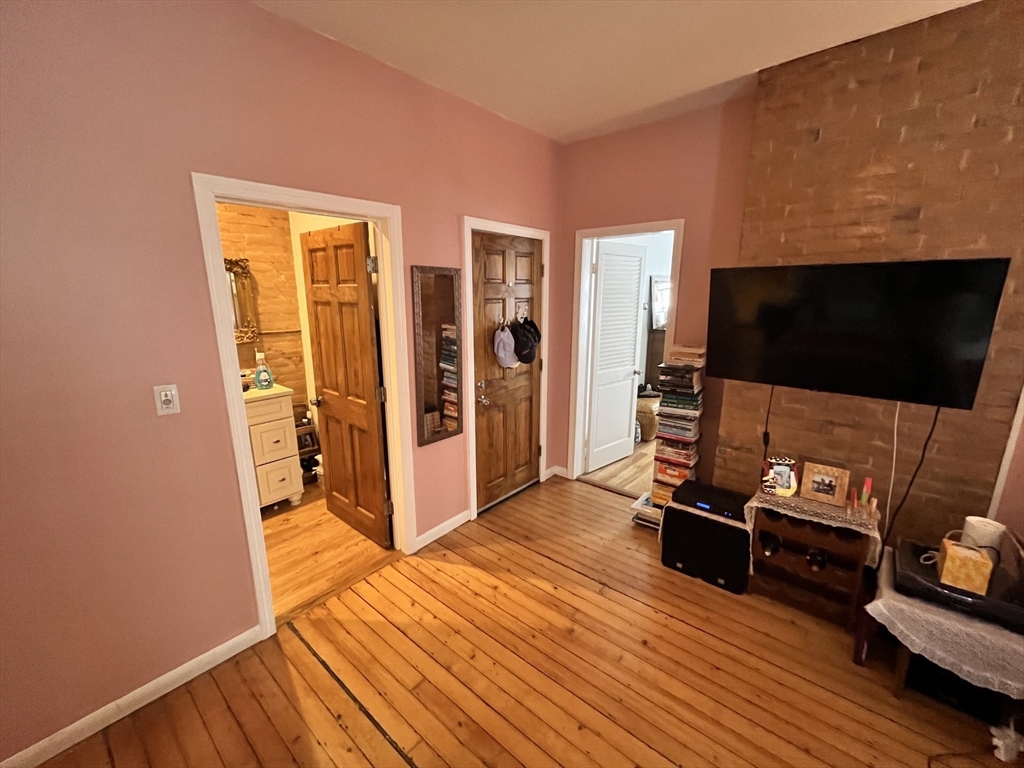 115 Elm Street, Unit 1 Boston, MA 02129 - Photo 2 of 10