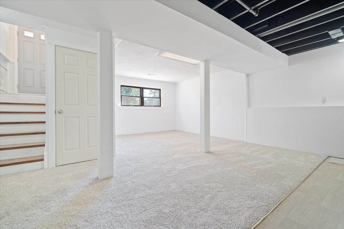 1714 Bryan Street Normal, IL 61761 - Photo 16 of 28 Gallery Image 16