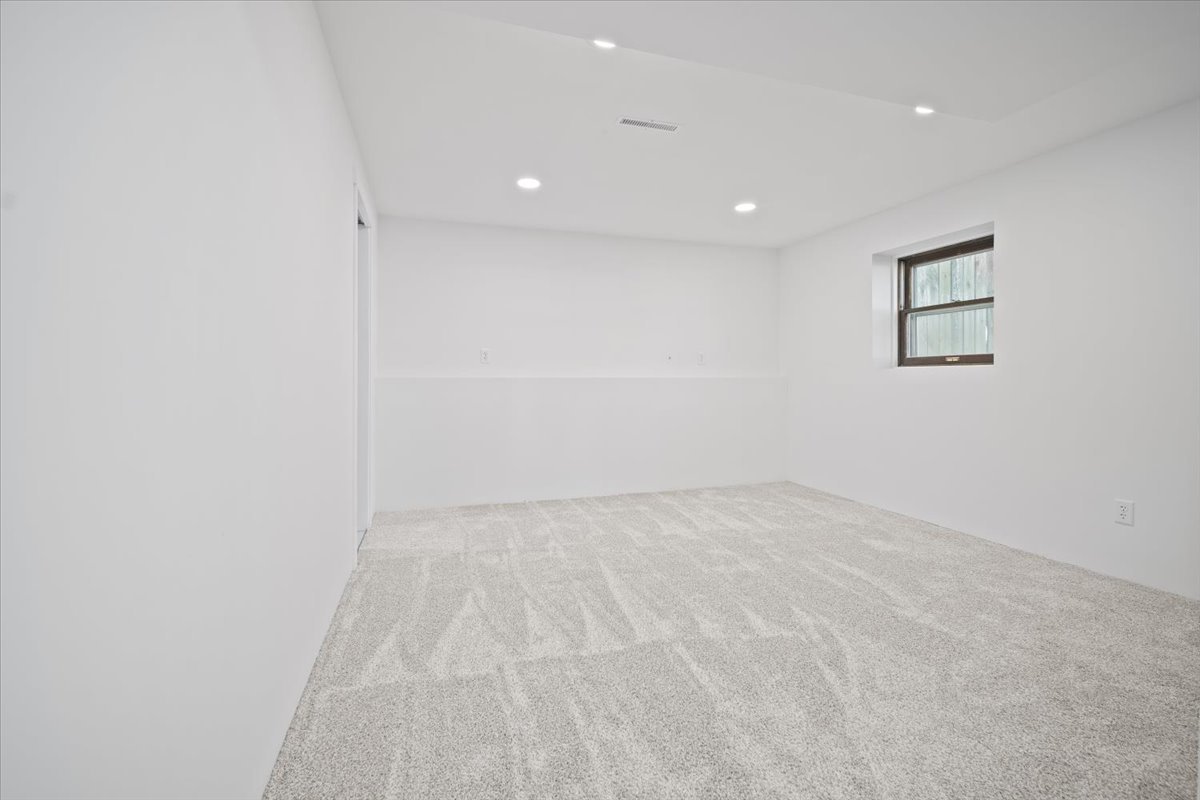 1714 Bryan Street Normal, IL 61761 - Photo 19 of 28 Gallery Image 19