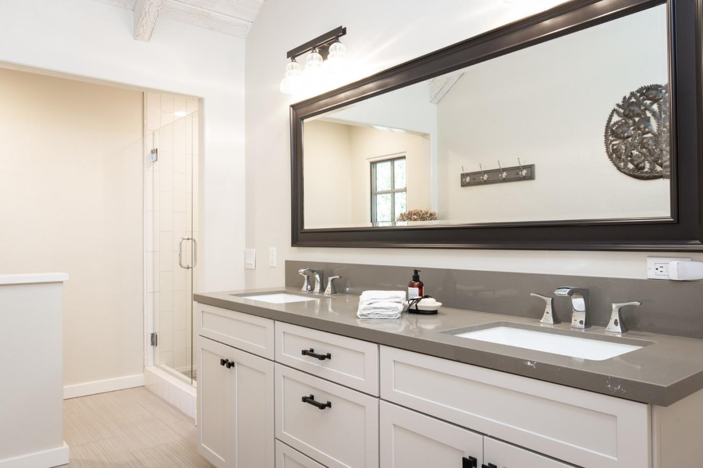 25116 Hatton Road Carmel, CA 93923 - Photo 17 of 27 Gallery Image 17