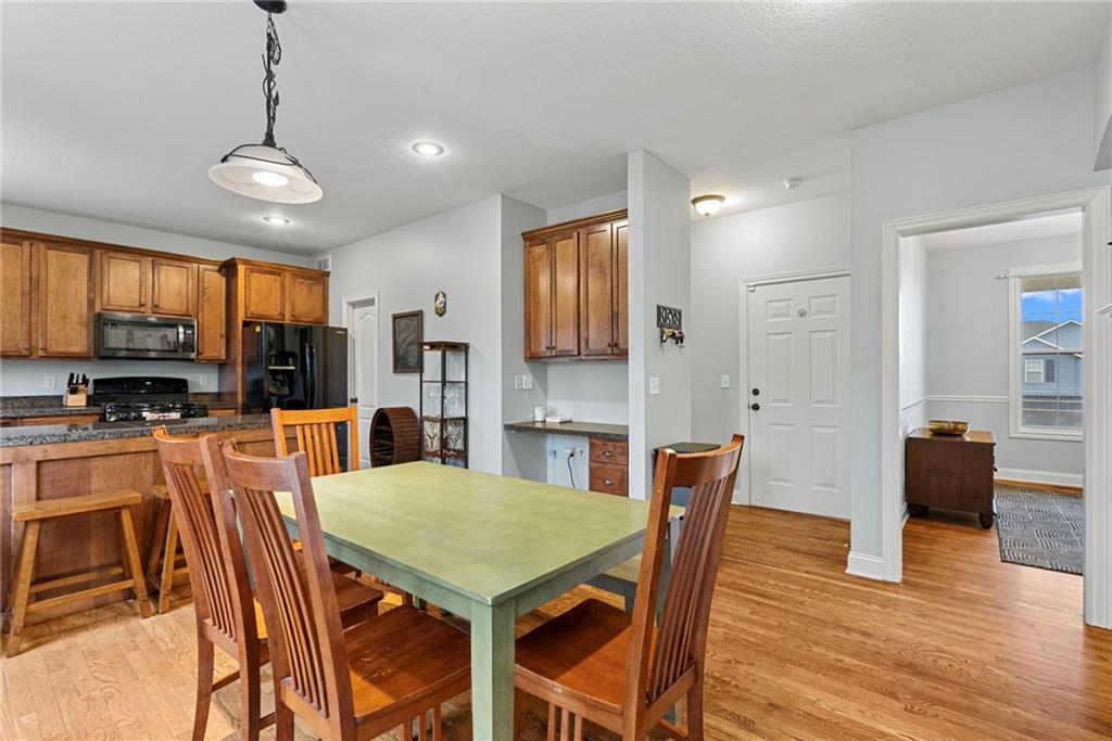 2213 Southwest Chase Drive Lee's Summit, MO 64082 - Photo 12 of 40