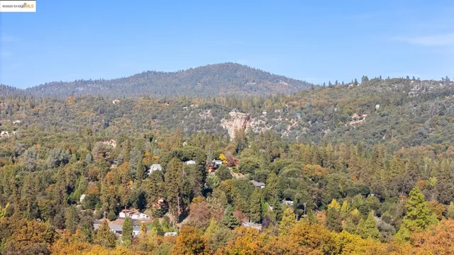 $540,000 | 16512 South Creekside Drive, Sonora, CA 95370