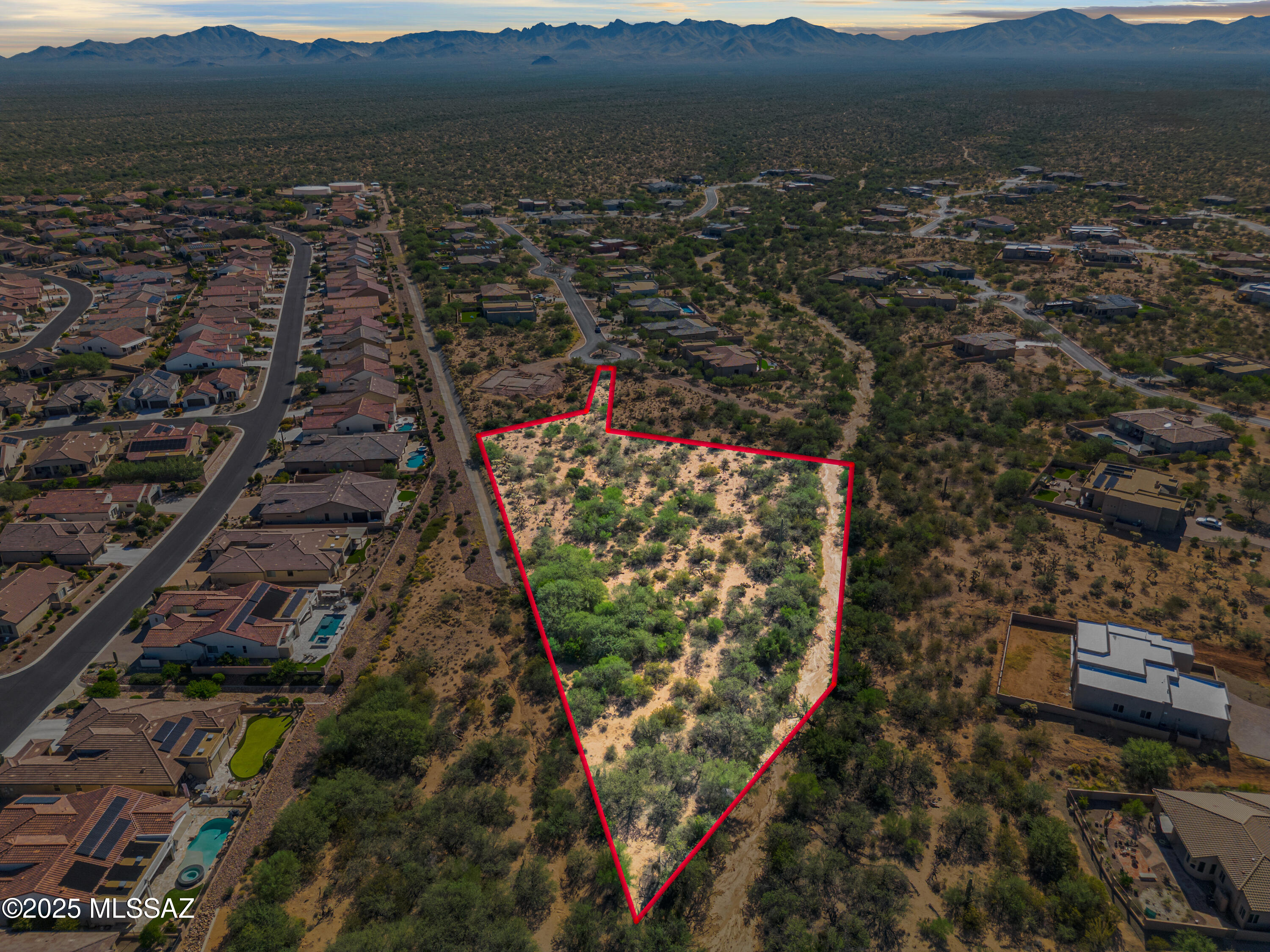 2535 East Reata Ridge Place, Unit 152 Green Valley, AZ 85614 - Photo 6 of 11