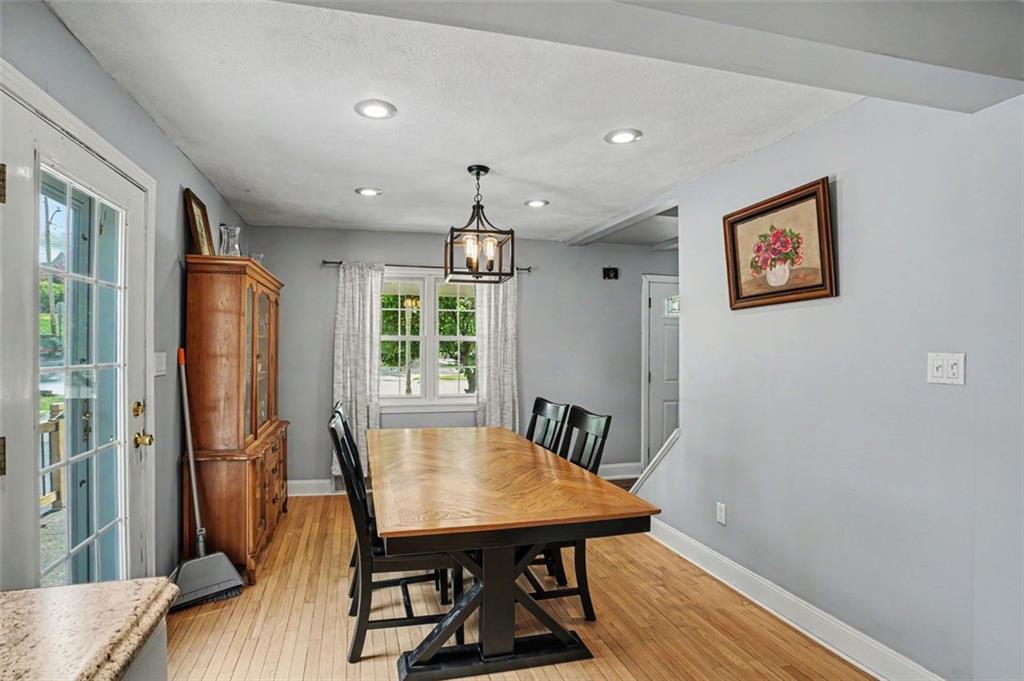 3524 Middleboro Road Pittsburgh, PA 15234 - Photo 7 of 29