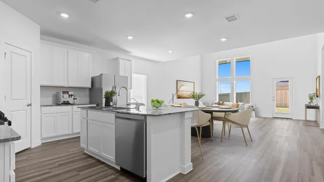 $399,990 | 6311 Brookhaven Street, Rosenberg, TX 77469