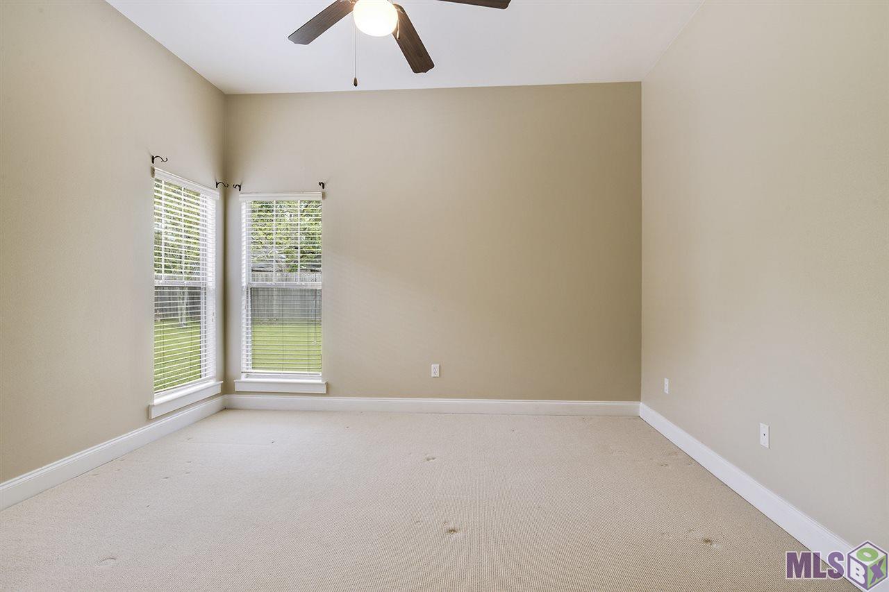 8931 Boone Avenue Baton Rouge, LA 70810 - Photo 5 of 12