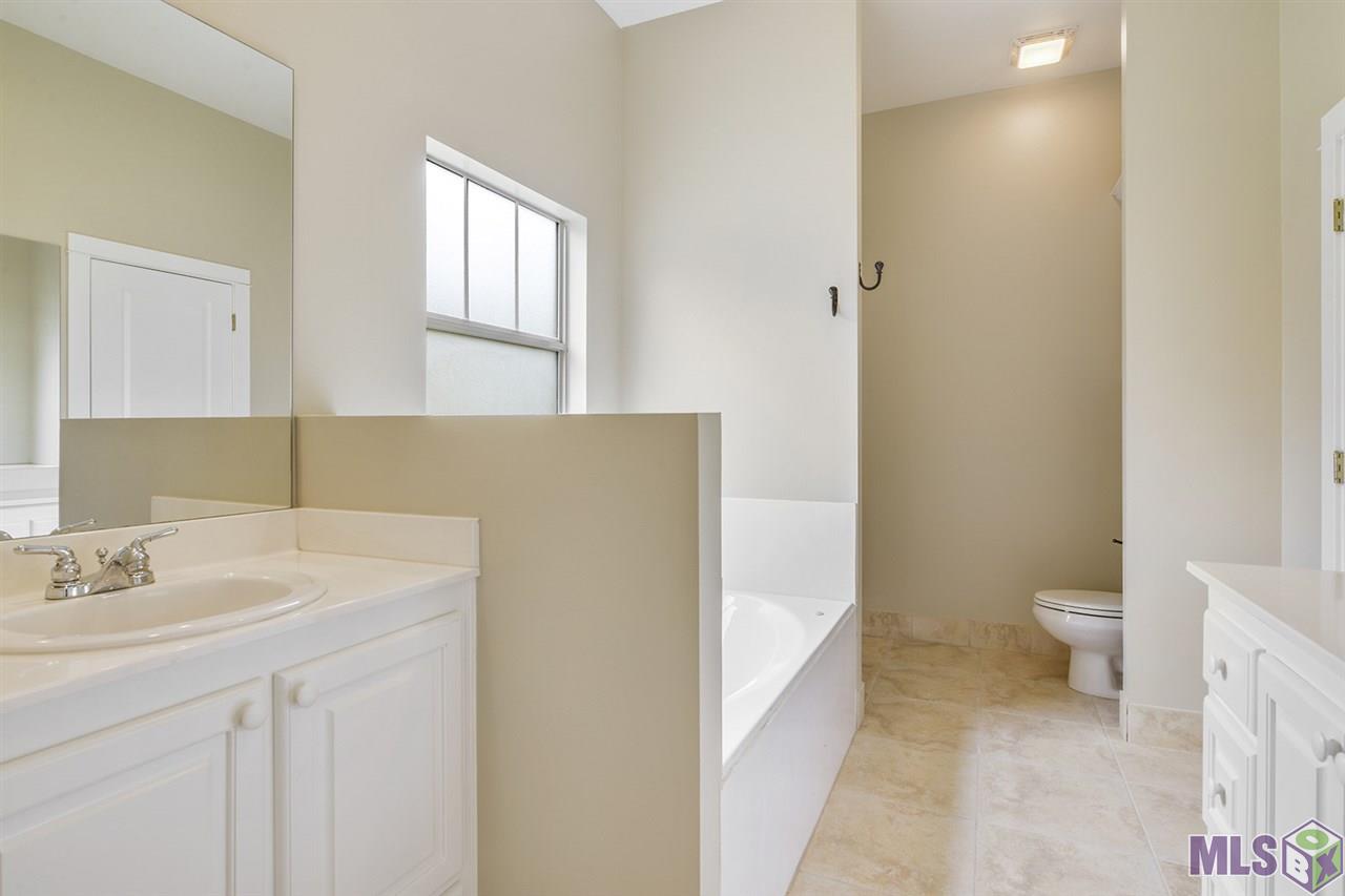 8931 Boone Avenue Baton Rouge, LA 70810 - Photo 6 of 12