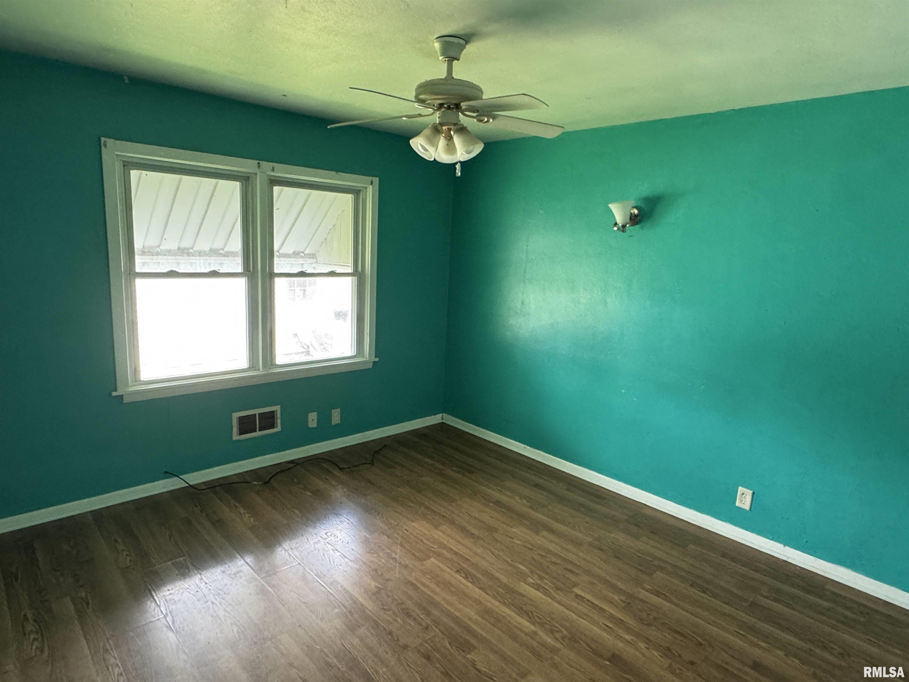 4405 Silvis Road Bartonville, IL 61607 - Photo 10 of 15 Gallery Image 10