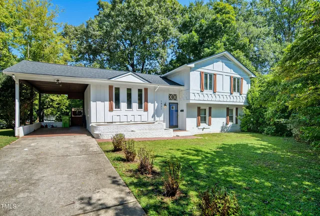 $559,000 | 1421 Lions Way, Raleigh, NC 27604