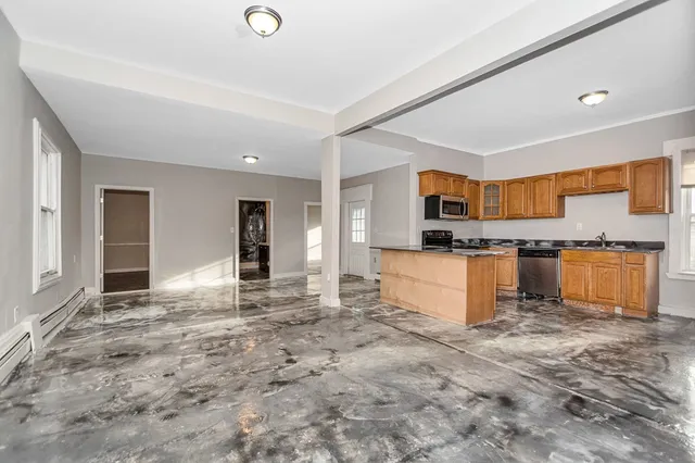 $2,339 | 7 Taft Street, Unit 1, Fitchburg, MA 01420