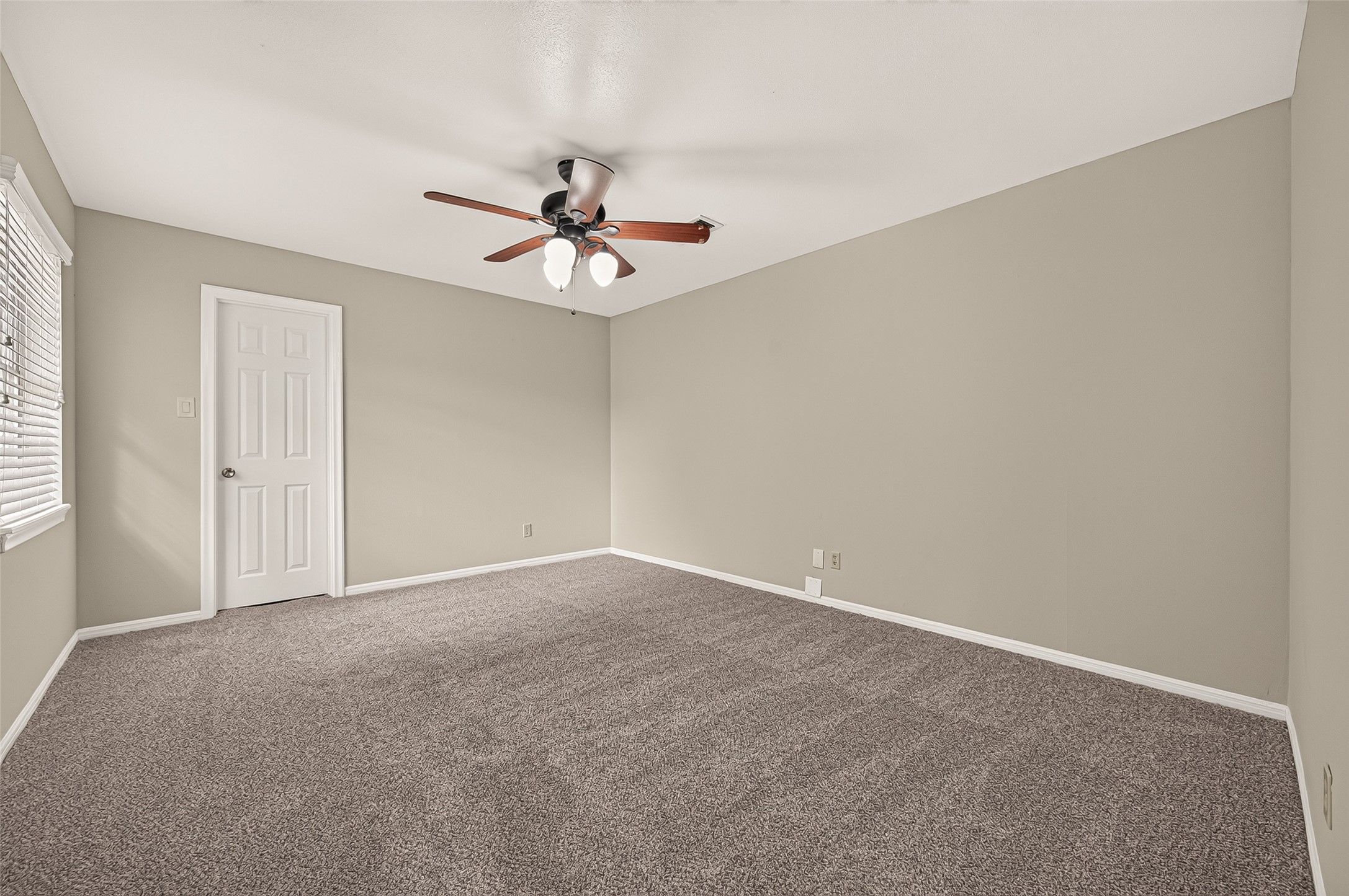 8007 Vickridge Lane Spring, TX 77379 - Photo 34 of 44 Second Bedroom at front of the house overlooking street