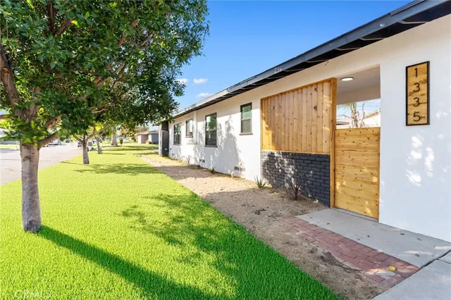 $614,999 | 1335 North Magnolia Avenue, Rialto, CA 92376