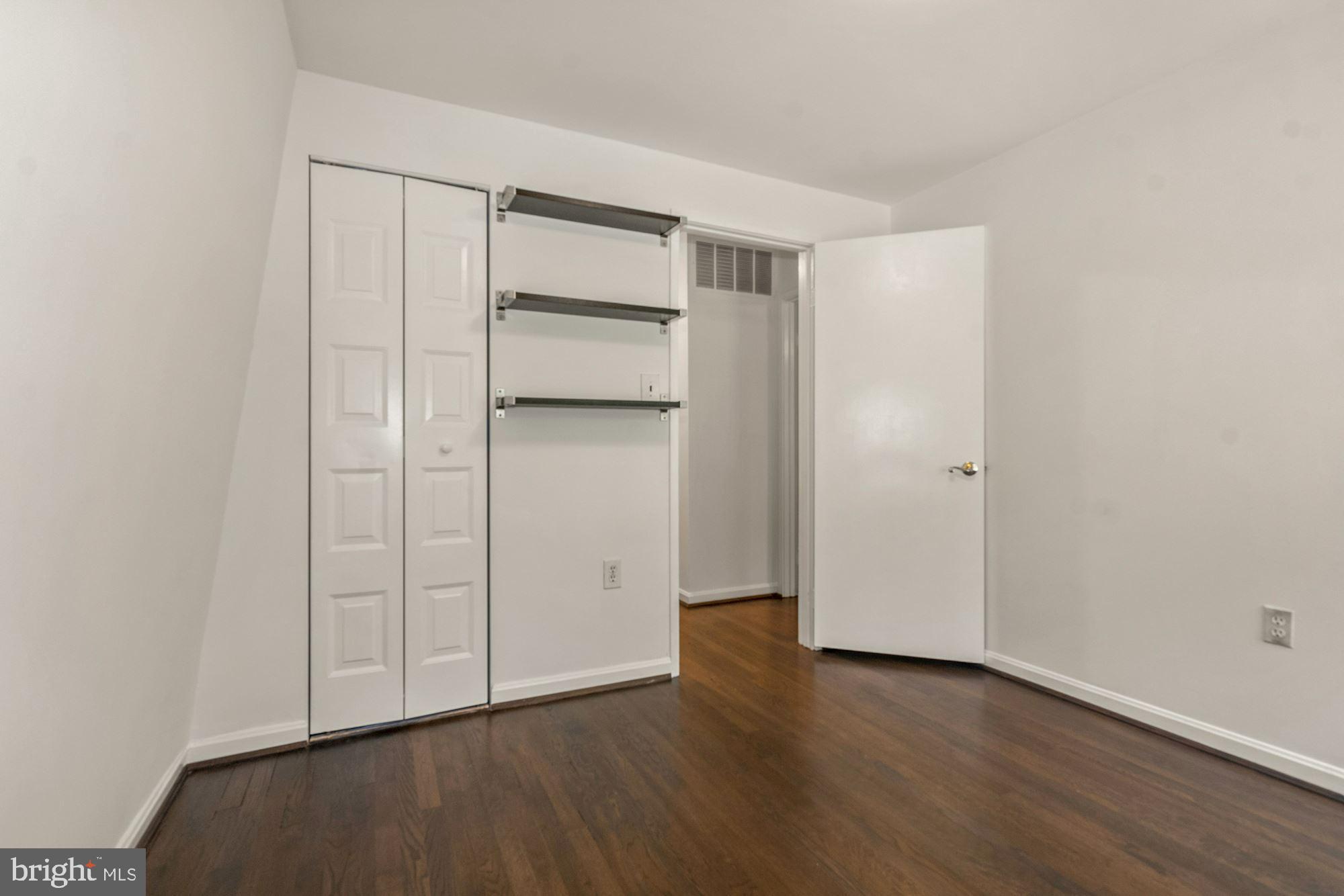7929 Inverness Ridge Road Potomac, MD 20854 - Photo 22 of 45