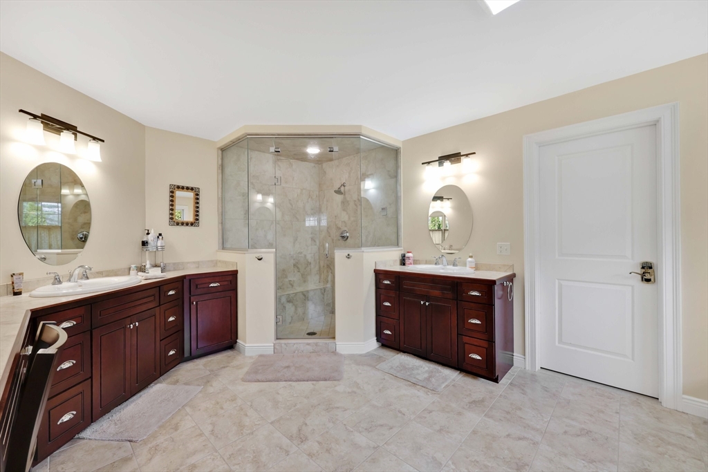 9 Deer Run Holyoke, MA 01040 - Photo 27 of 42