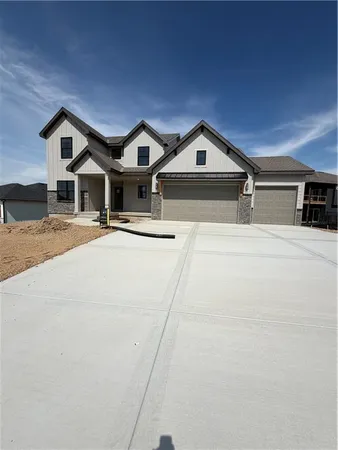 $662,632 | 13630 Clover Court, Kearney, MO 64060