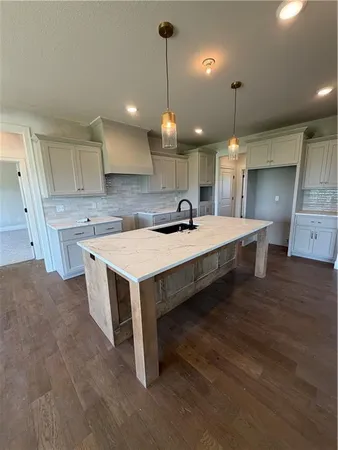 $662,632 | 13630 Clover Court, Kearney, MO 64060