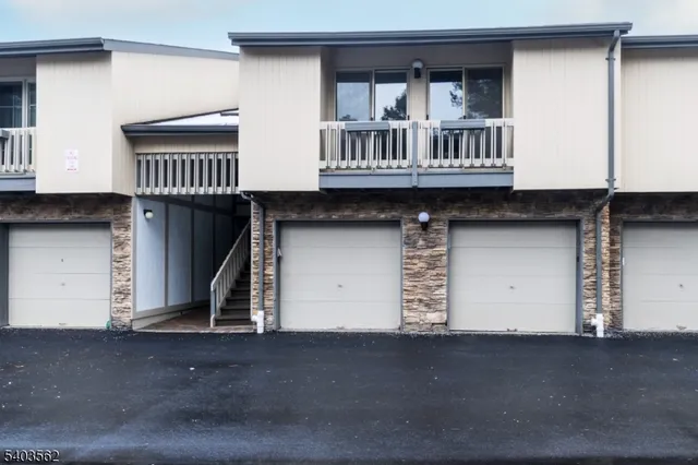 $449,000 | 43 Colton Circle, West Orange, NJ 07052