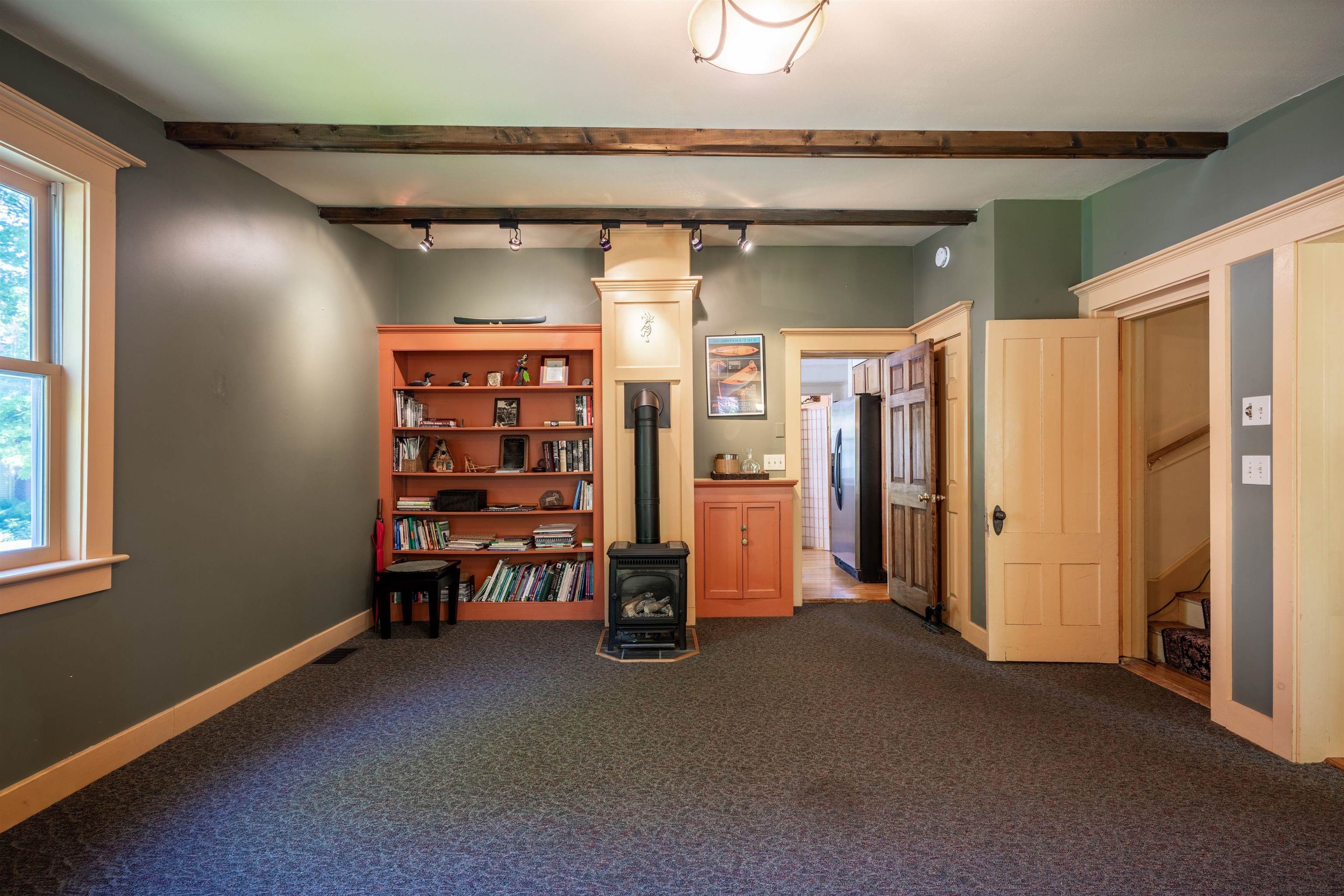 458 East Main Street Middlebury, VT 05753 - Photo 6 of 37