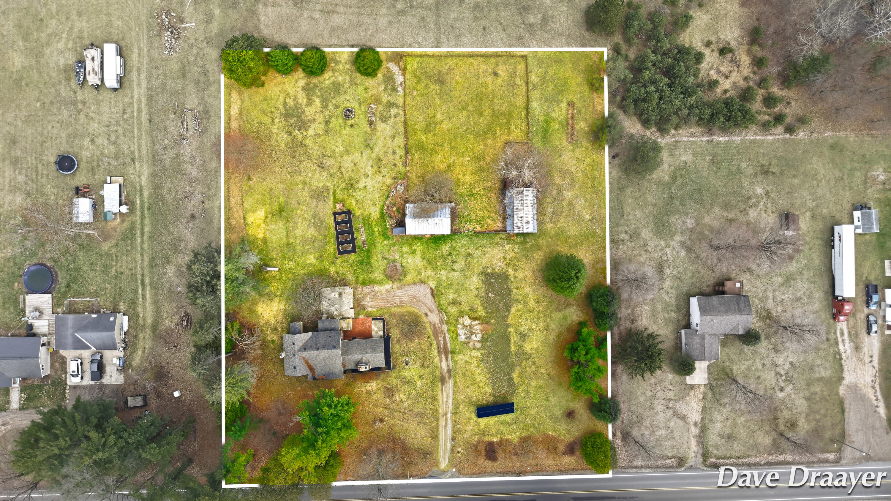 7869 17 Mile Road Northeast Cedar Springs, MI 49319 - Photo 10 of 40 7869 17 mile rd ne-011-edit