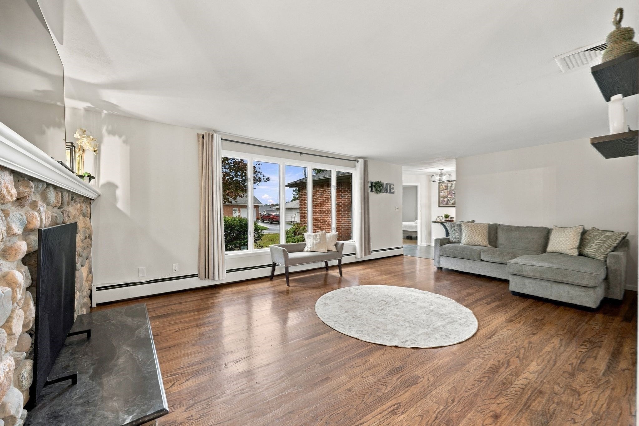 17 Oak Ridge Street Ludlow, MA 01056 - Photo 11 of 33 Gallery Image 11