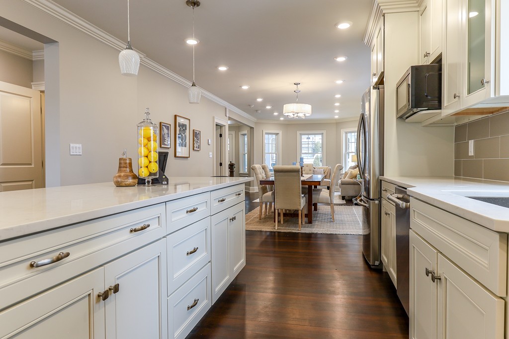 20 Manthorne Road, Unit 1 Boston, MA 02132 - Photo 11 of 22 Gallery Image 11