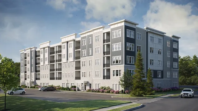 $496,280 | 141 East Pt Drive, Unit 308, Rumford, RI 02916