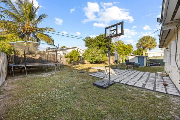 $397,000 | 430 West 25th Street, Riviera Beach, FL 33404