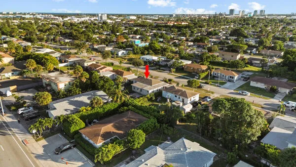 $397,000 | 430 West 25th Street, Riviera Beach, FL 33404