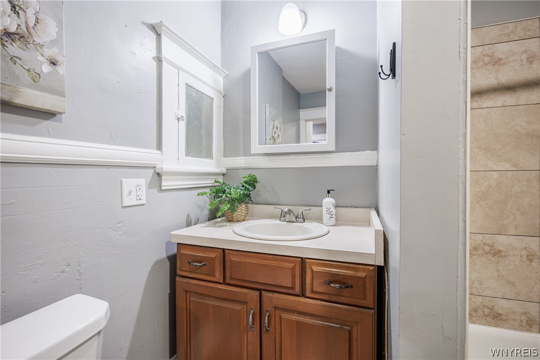 659 Seward Street Rochester, NY 14611 - Photo 19 of 37
