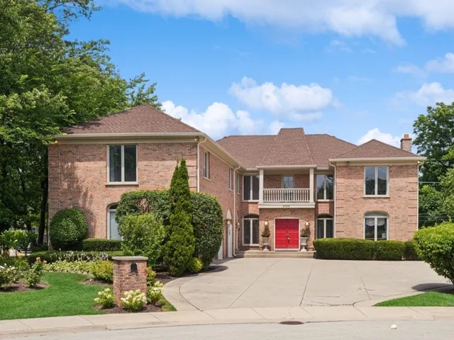 $1,300,000 | 2509 Astor Court, Glenview, IL 60026
