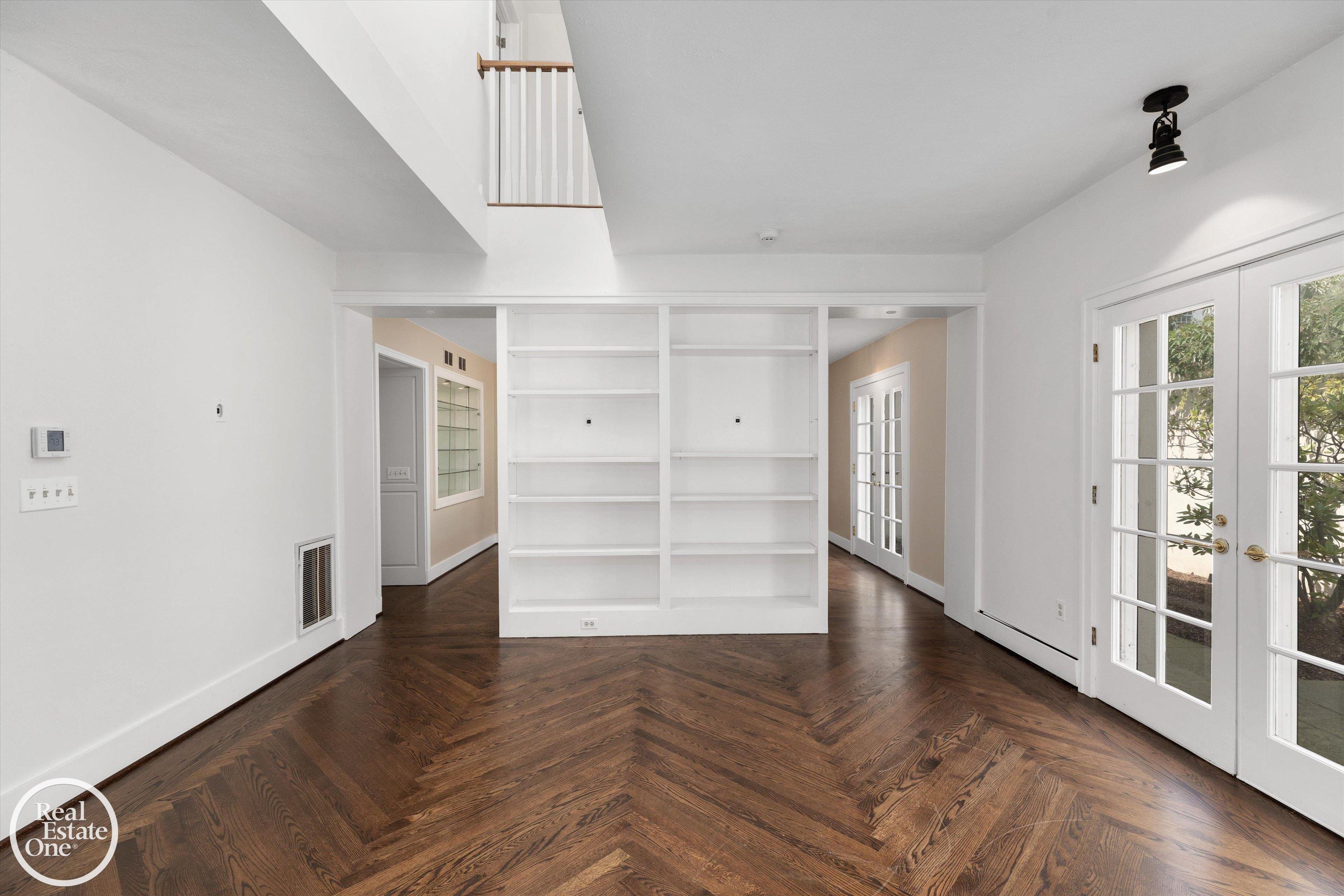 277 Lincoln Road Grosse Pointe, MI 48230 - Photo 10 of 63
