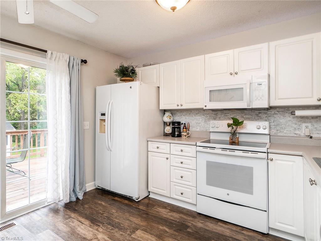 310 Wilson Street Graham, NC 27253 - Photo 9 of 27