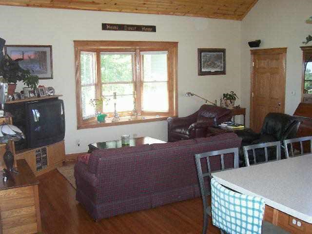 1146 South Willow Road Stockton, IL 61085 - Photo 3 of 9 Gallery Image 3