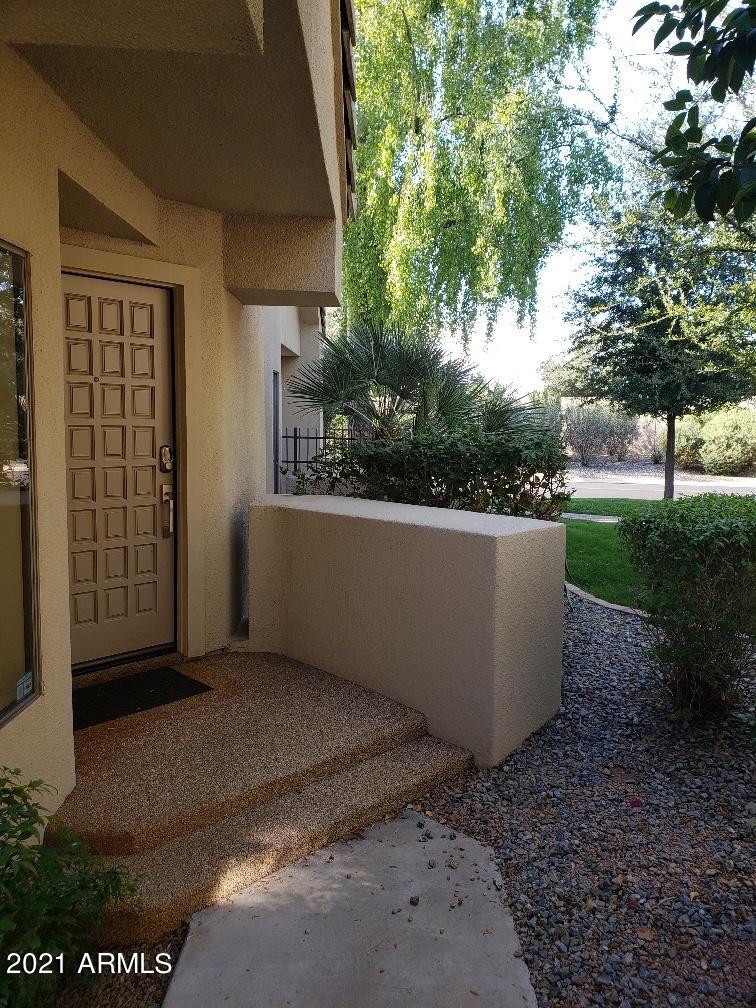 7272 East Gainey Ranch Road, Unit 85 Scottsdale, AZ 85258 - Photo 27 of 37 a view of outdoor space yard and patio