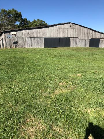 470 Haynes Ridge Road Speedwell, TN 37870 - Photo 3 of 7 470 Haynes Ridge Rd-Barn2