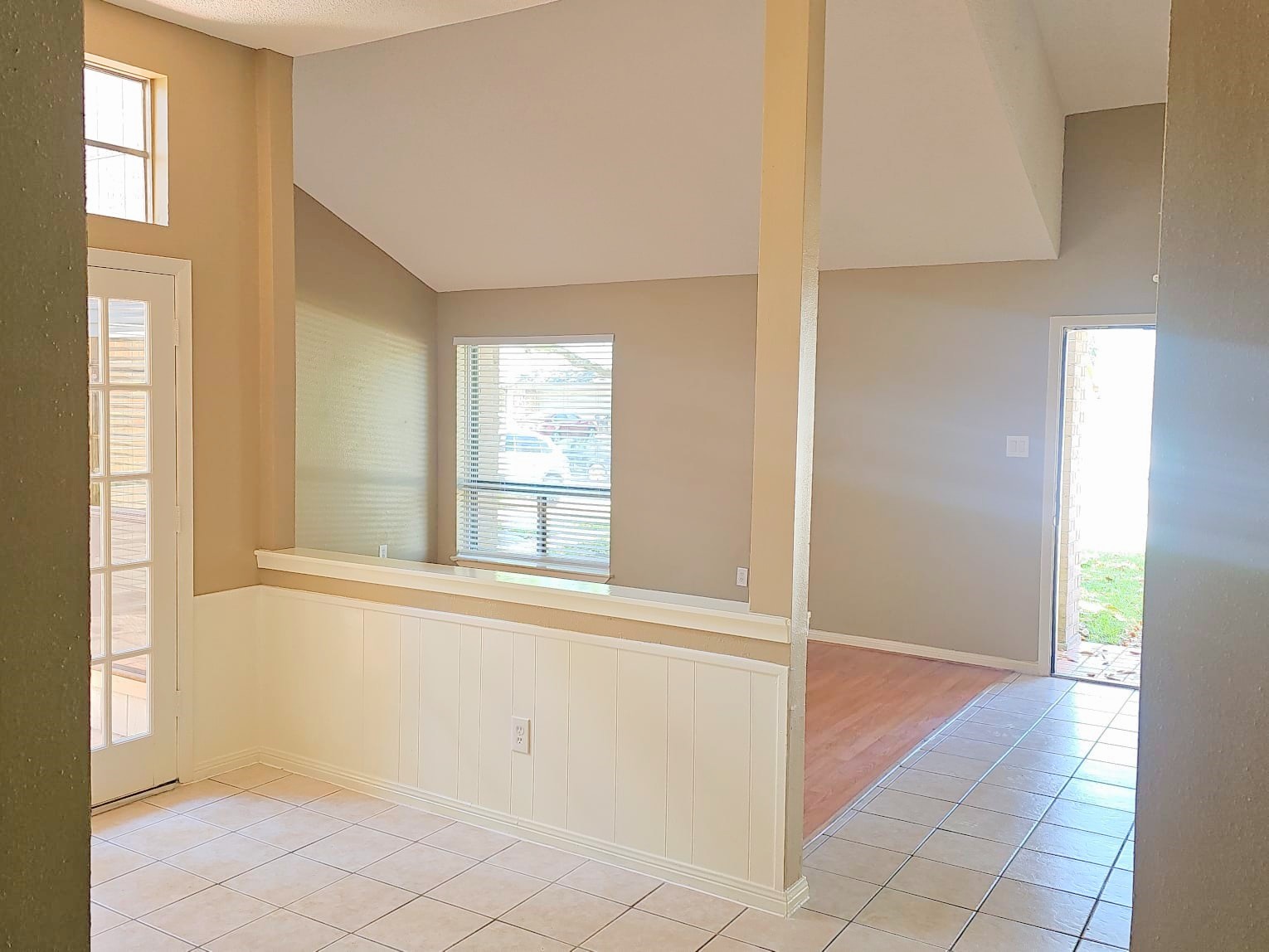 2618 Quarry Hill Road Sugar Land, TX 77478 - Photo 5 of 15 an empty room with windows