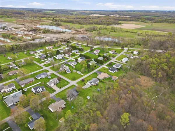 $334,999 | 12641 Hickory Drive, Conneaut Lake, PA 16316