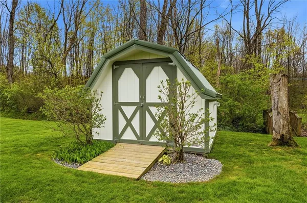 $334,999 | 12641 Hickory Drive, Conneaut Lake, PA 16316