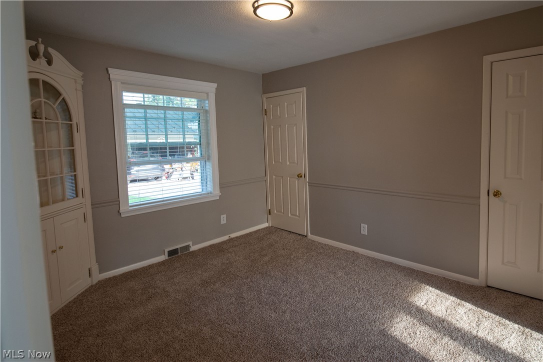 1790 Empire Road Wickliffe, OH 44092 - Photo 8 of 27 Dining or 3rd bedroom