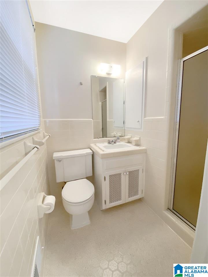205 Leach Circle Birmingham, AL 35213 - Photo 28 of 37