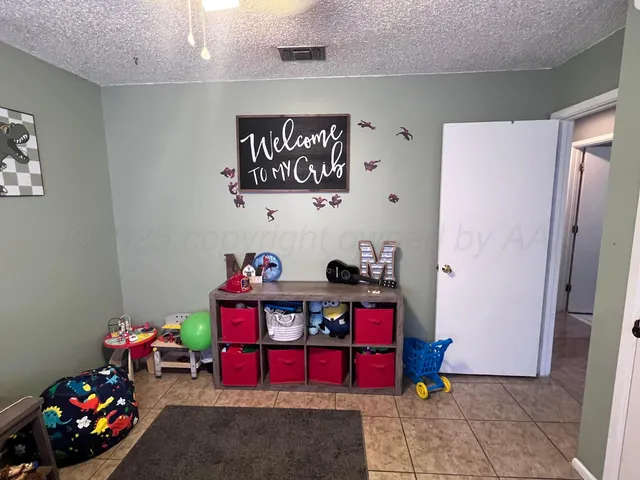 $179,000 | 201 Beach Street, Hereford, TX 79045