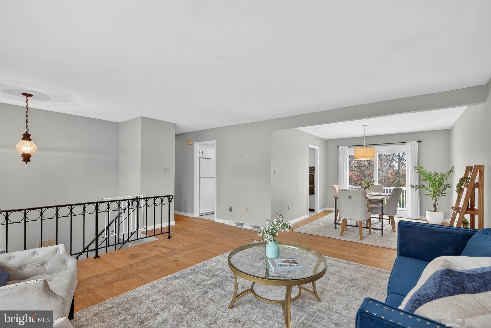 444 Biscayne Road Lancaster, PA 17601 - Photo 15 of 57 a living room with furniture and a table