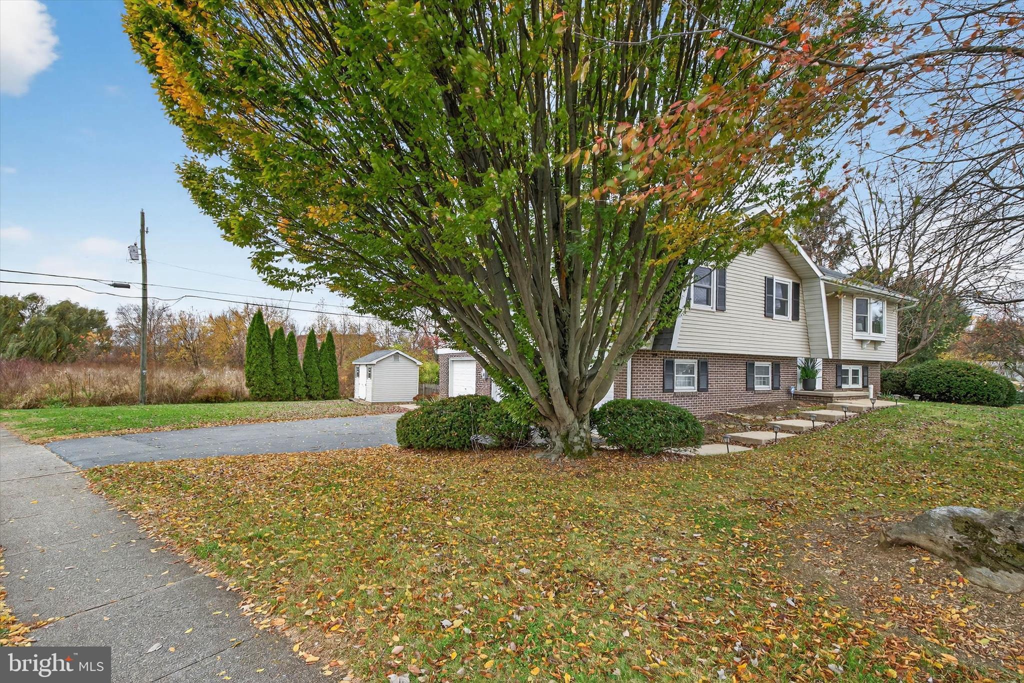 444 Biscayne Road Lancaster, PA 17601 - Photo 48 of 57 a front view of a house with garden