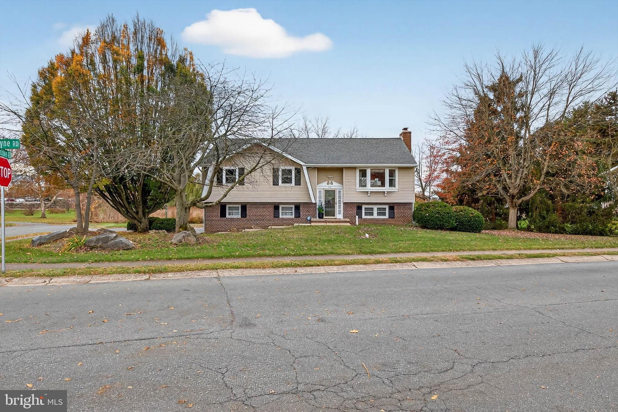 444 Biscayne Road Lancaster, PA 17601 - Photo 5 of 57 a view of house with yard and large trees