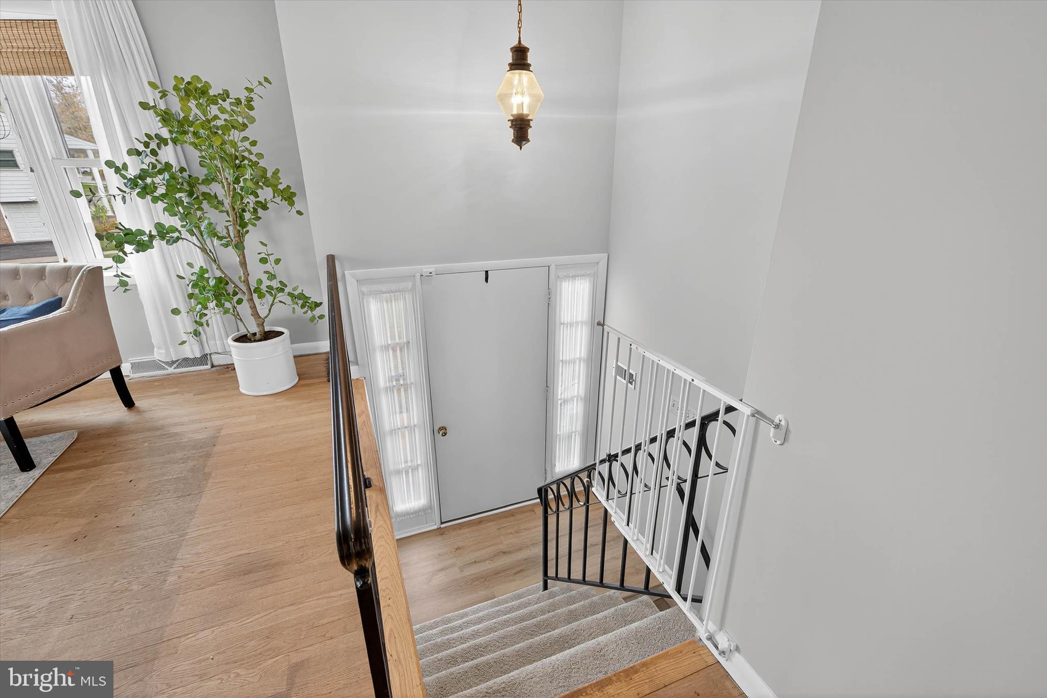 444 Biscayne Road Lancaster, PA 17601 - Photo 8 of 57 a view of entryway and hall