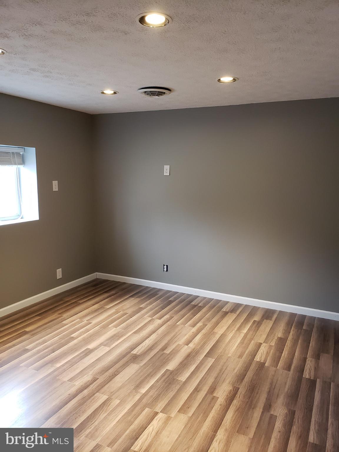 12419 Vale Summit Road Southwest Frostburg, MD 21532 - Photo 29 of 39 a view of an empty room