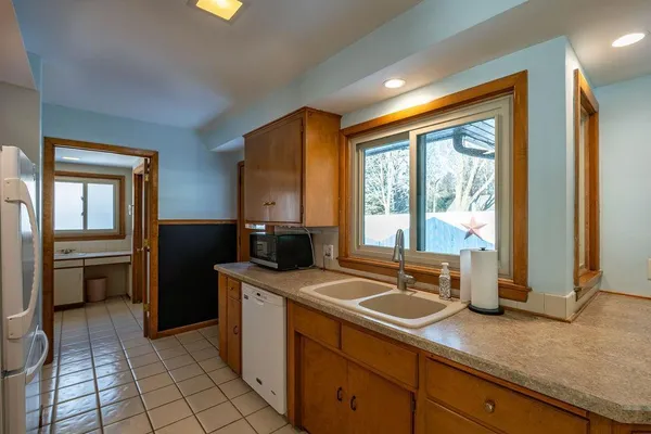 $259,000 | 624 10th Street Southwest, Willmar, MN 56201